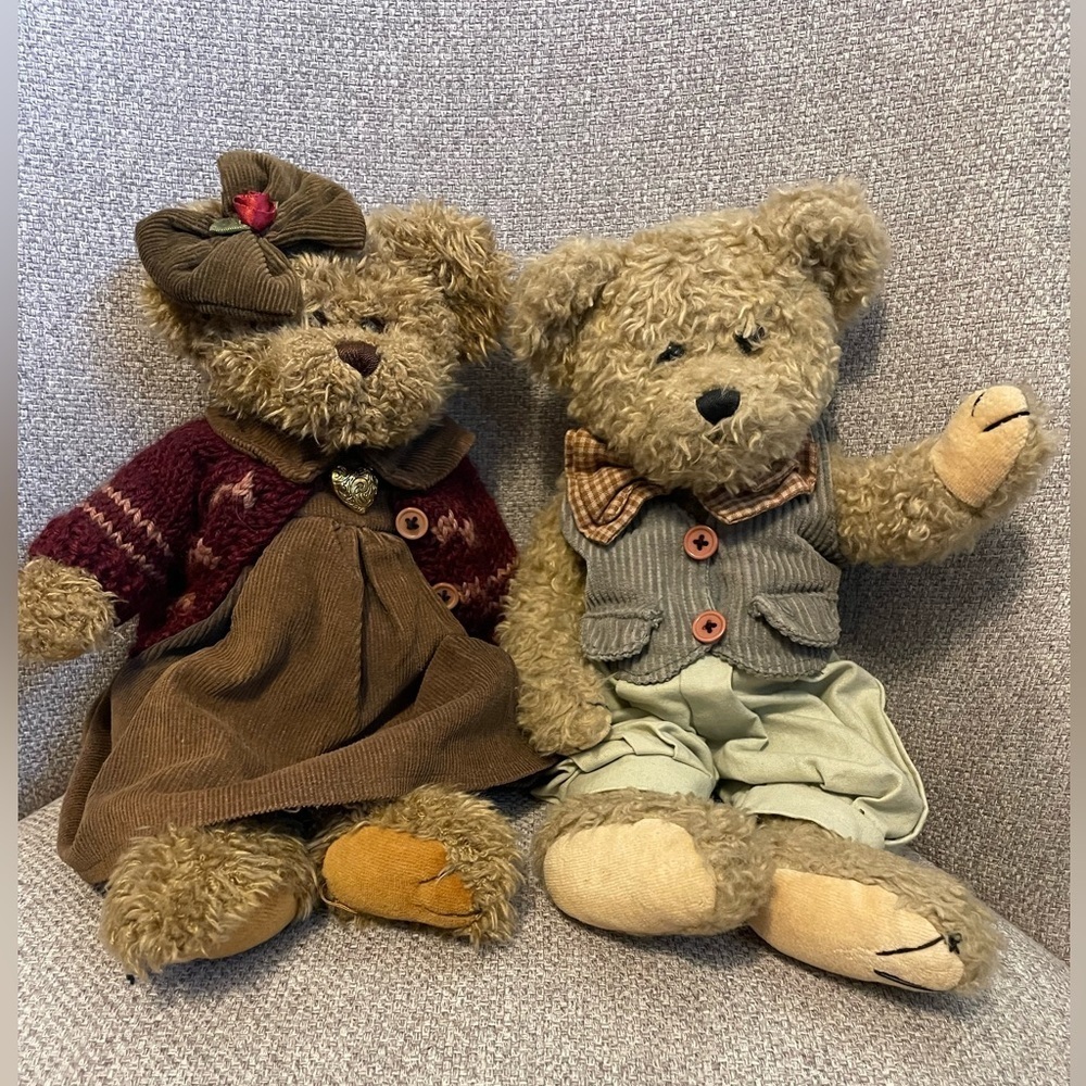 BEARINGTON BEARS- 2 Vintage Limited, Edition Collector Series, Bearington Bears